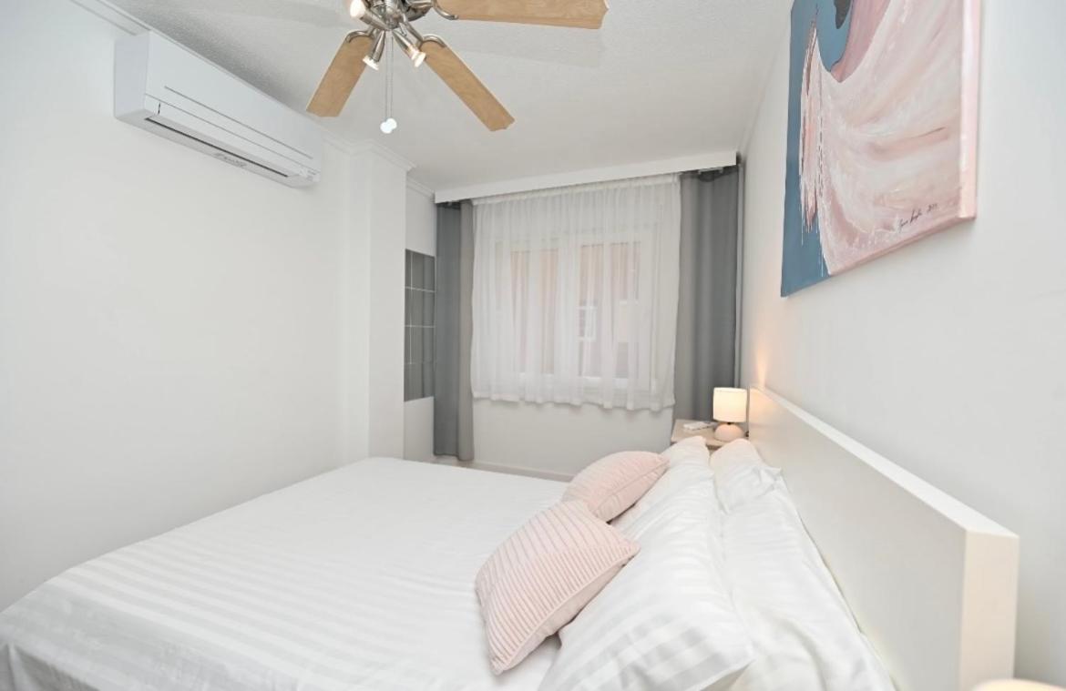 Apartamento La Margarita Torrevieja Exterior foto